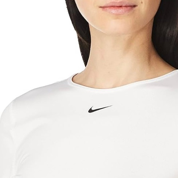 SOLD White Nike Dri-Fit Tee - Picture 6 of 9